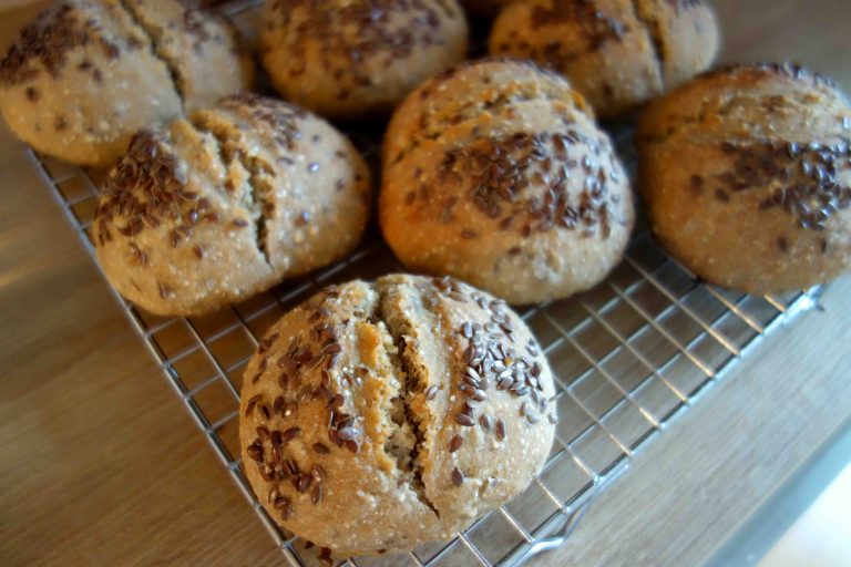 leckere Brötchen mit Buchweizen und Leinsamen - dulcipessa