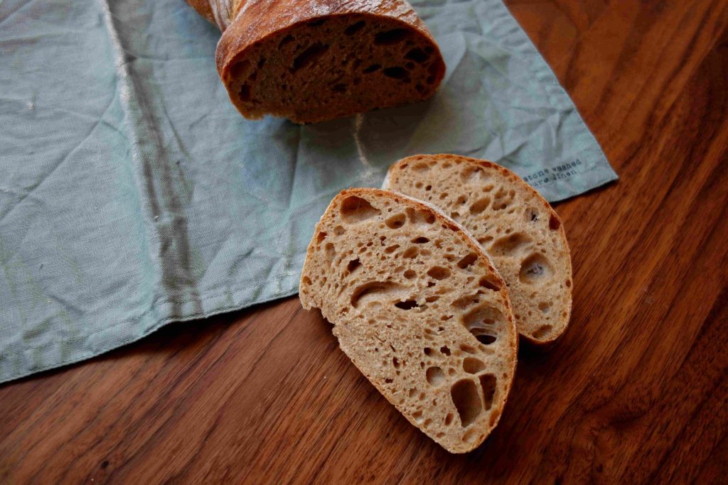 Ein besonderes Wurzelbrot aus der Schweiz